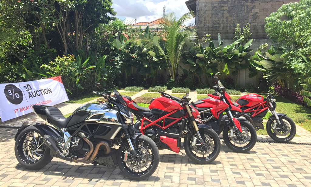 3D Auction Akan Lelang 12 Moge Ducati