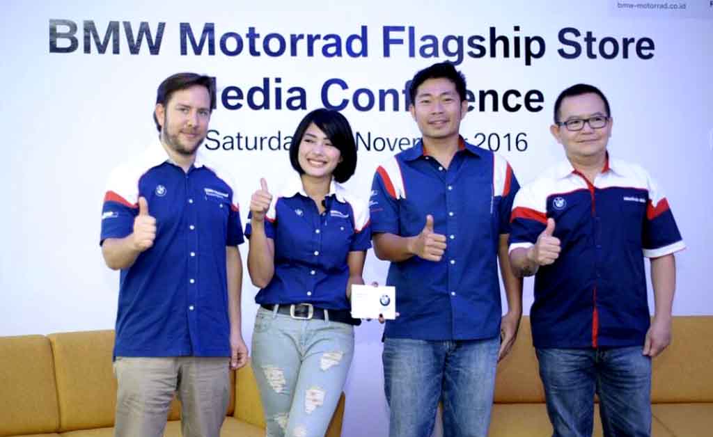 BMW Motorrad Indonesia Operasikan Outlet Termewah