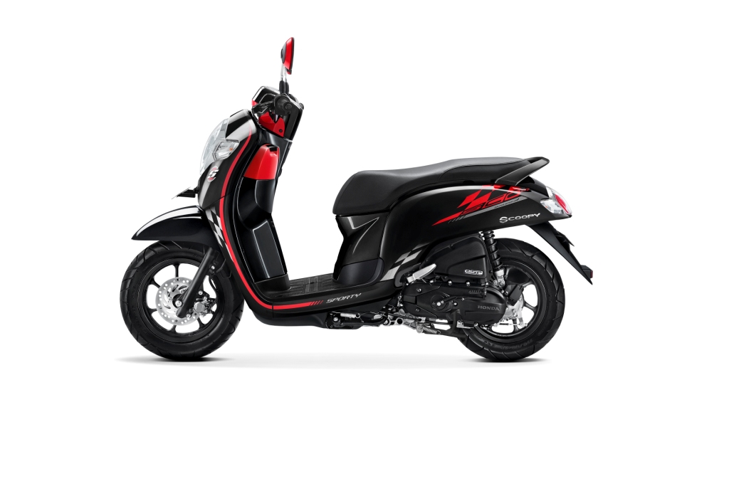 New Honda Scoopy Tampil Segar di Tahun 2018