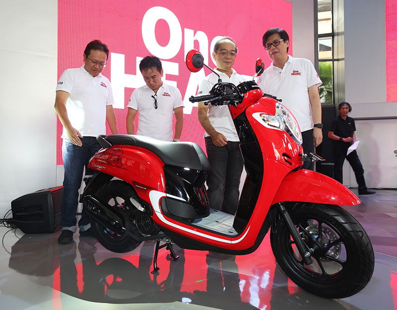 Setelah Honda BeAT, Waktunya Menanti Scoopy Dengan Mesin Terbaru